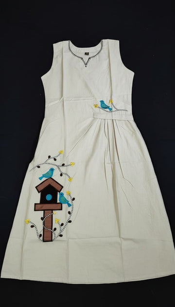 Bird Embroidered Kurti with Pant Set