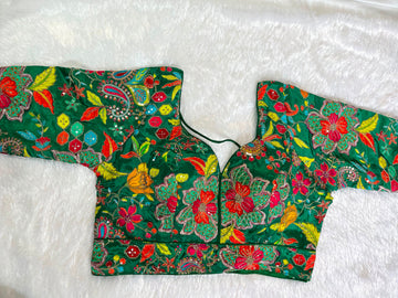 Position work half sleeve blouse